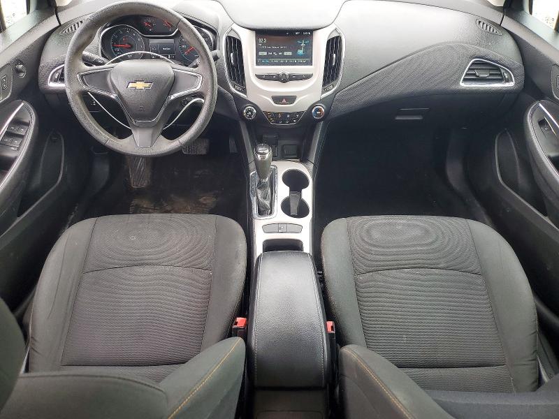 53207546 :رقم المزاد ، 1G1BC5SMXJ7113422 vin ، 2018 Chevrolet Cruze مزاد بيع