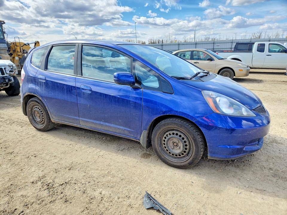 52066726 :رقم المزاد ، JHMGE8H51AS800034 vin ، 2010 Honda Fit مزاد بيع