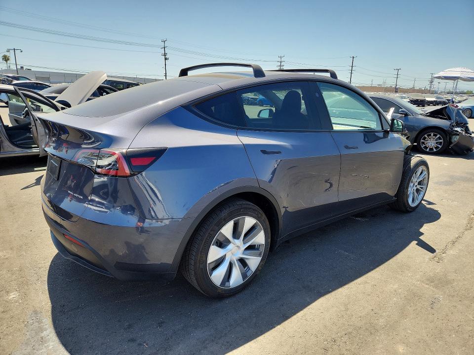 Продажа на аукционе авто 2023 Tesla Model Y, vin: 7SAYGDEE6PA151219, номер лота: 54523566