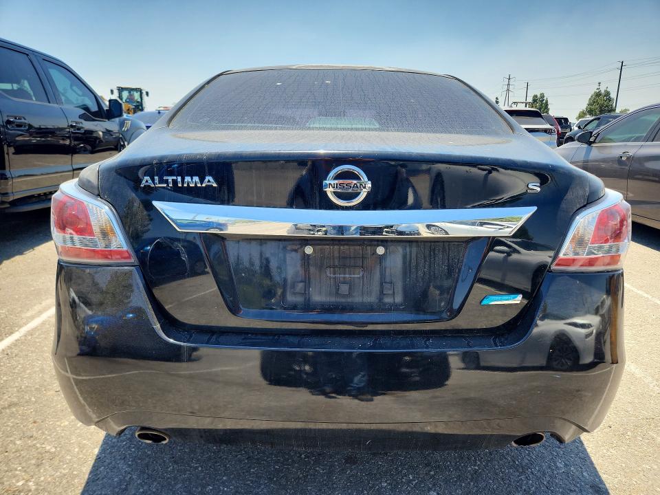 2014 Nissan Altima მანქანა იყიდება აუქციონზე, vin: 1N4AL3AP6EC267101, აუქციონის ნომერი: 53665726