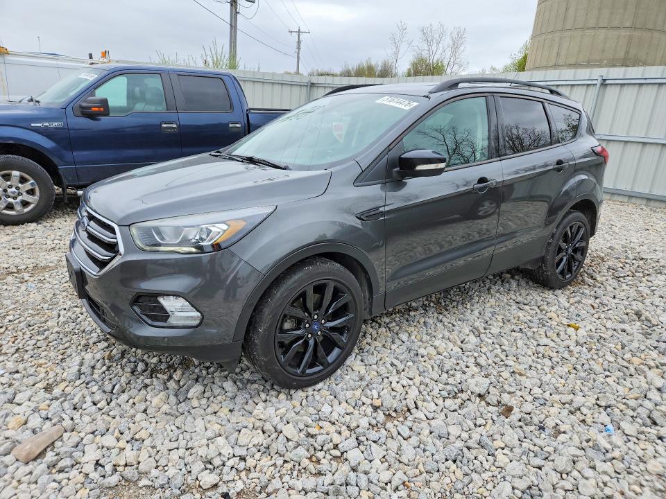 2019 Ford Escape მანქანა იყიდება აუქციონზე, vin: 1FMCU9J98KUC39225, აუქციონის ნომერი: 51614476
