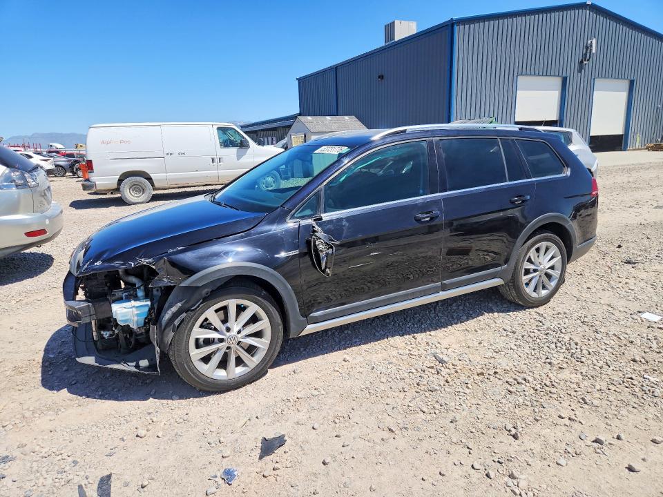2017 Volkswagen Golf Alltrack მანქანა იყიდება აუქციონზე, vin: 3VWH17AU3HM532746, აუქციონის ნომერი: 53731776