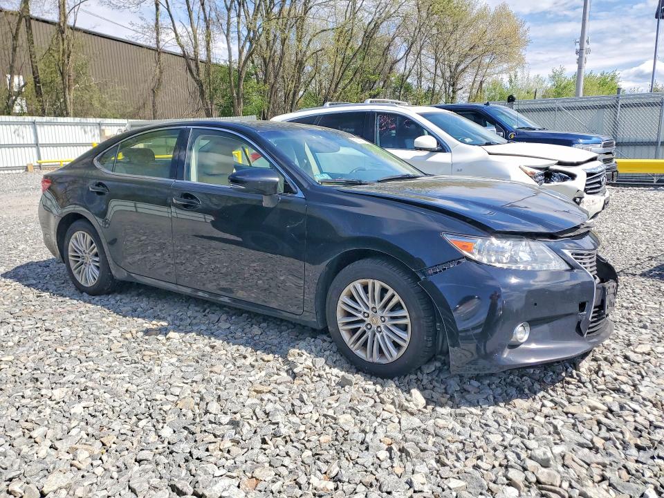 52614756 :رقم المزاد ، JTHBK1GG4E2107168 vin ، 2014 Lexus Es مزاد بيع