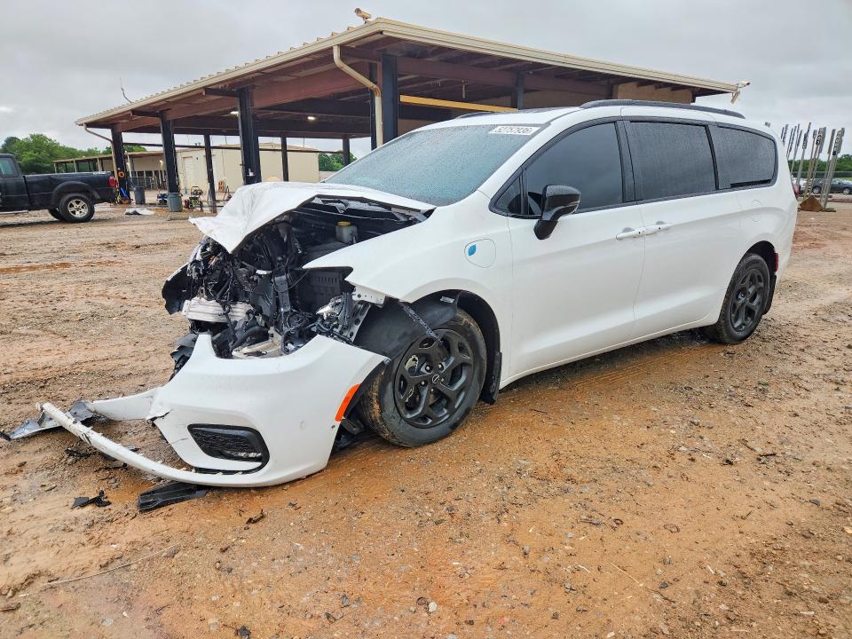 Auction sale of the 2025 Chrysler Pacifica, vin: 2C4RC1S7XSR574287, lot number: 52757936