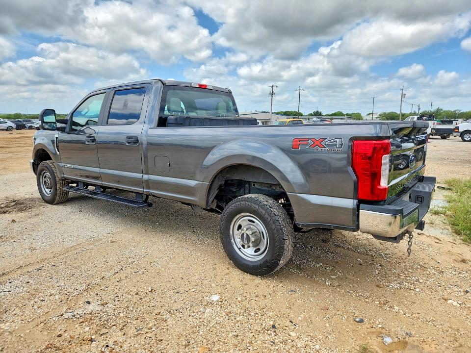 54201146 :رقم المزاد ، 1FT8W3BT2KEC44930 vin ، 2019 Ford F350 مزاد بيع