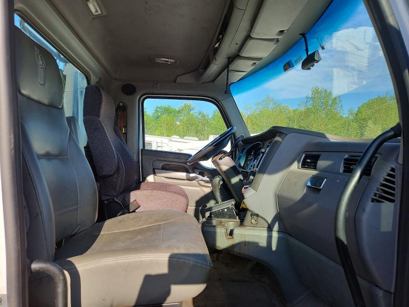 Продажа на аукционе авто 2016 Kenworth T680, vin: 1XKYA48X6GJ496424, номер лота: 50605766