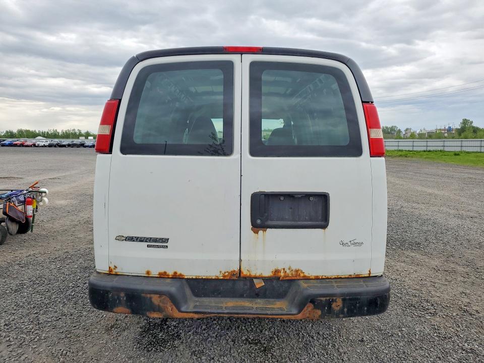 55608726 :رقم المزاد ، 1GCWGFFA7D1104882 vin ، 2013 Chevrolet Express G2500 مزاد بيع