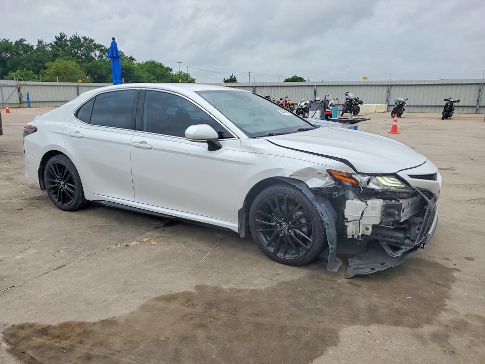2021 Toyota Camry მანქანა იყიდება აუქციონზე, vin: 4T1K61AK2MU541557, აუქციონის ნომერი: 54641856