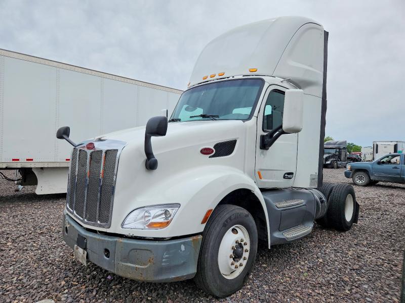 Продажа на аукционе авто 2016 Peterbilt 579, vin: 1XPBA48X8GD339864, номер лота: 53845676