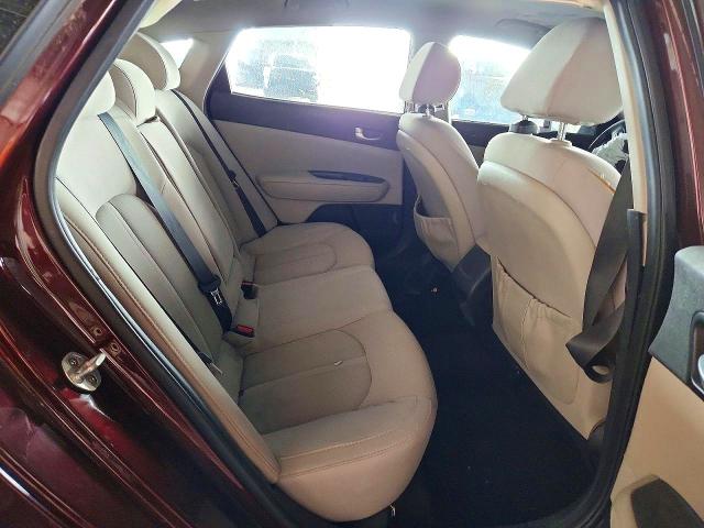 Продаж на аукціоні авто 2018 Kia Optima, vin: 5XXGT4L32JG200249, номер лоту: 52517126