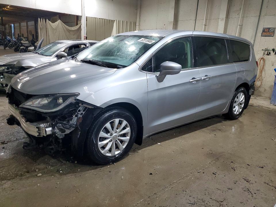 Продаж на аукціоні авто 2018 Chrysler Pacifica, vin: 2C4RC1FG1JR354089, номер лоту: 52519986