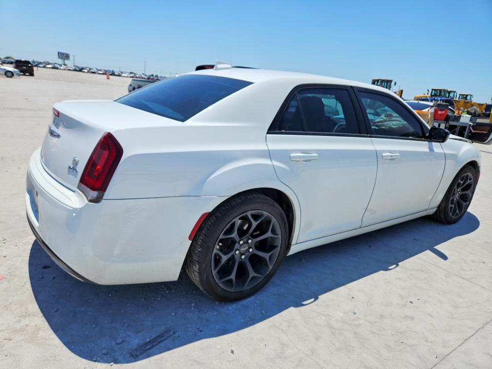 53585296 :رقم المزاد ، 2C3CCAAG7KH614147 vin ، 2019 Chrysler 300 مزاد بيع
