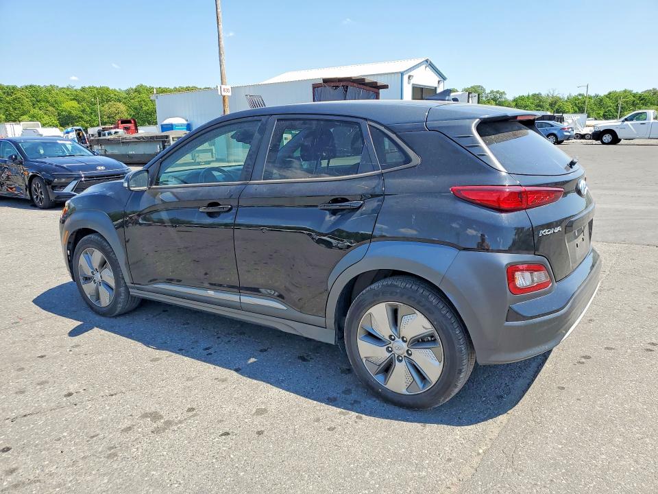 2021 Hyundai Kona მანქანა იყიდება აუქციონზე, vin: KM8K23AG1MU135000, აუქციონის ნომერი: 53874876