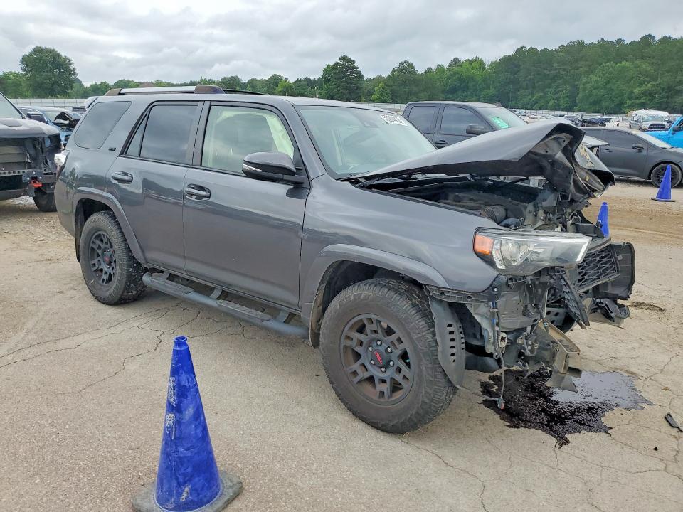Продажа на аукционе авто 2020 Toyota 4runner, vin: JTEZU5JR3L5222699, номер лота: 55204436