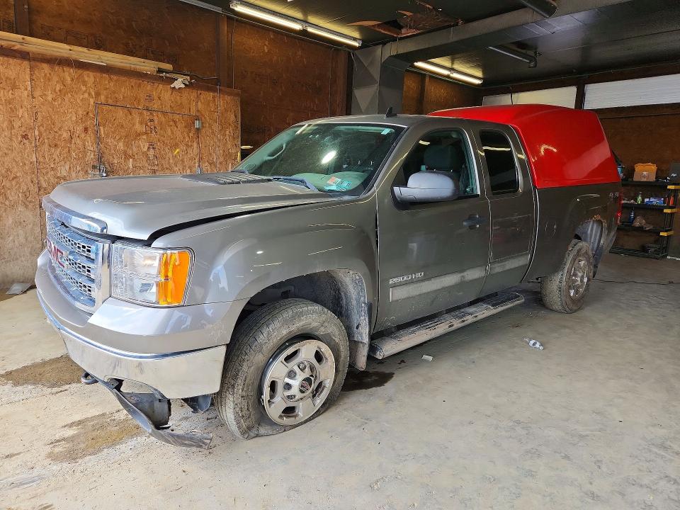 Auction sale of the 2013 Gmc Sierra, vin: 1GT220CG3DZ185514, lot number: 52146196