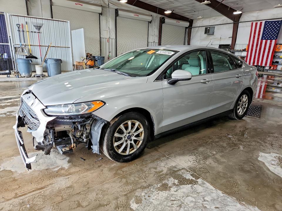 54100296 :رقم المزاد ، 3FA6P0G72FR224748 vin ، 2015 Ford Fusion مزاد بيع