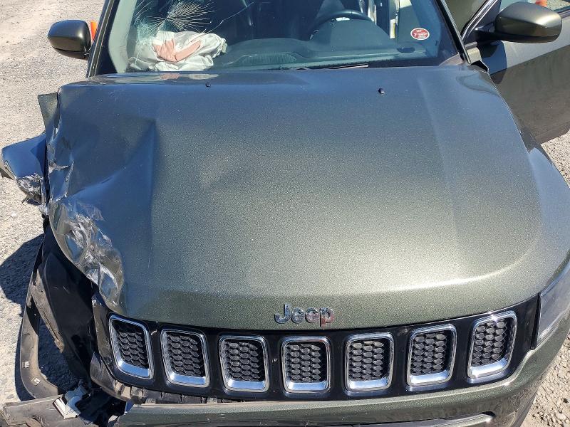 54883936 :رقم المزاد ، 3C4NJDBB5HT647422 vin ، 2017 Jeep Compass مزاد بيع
