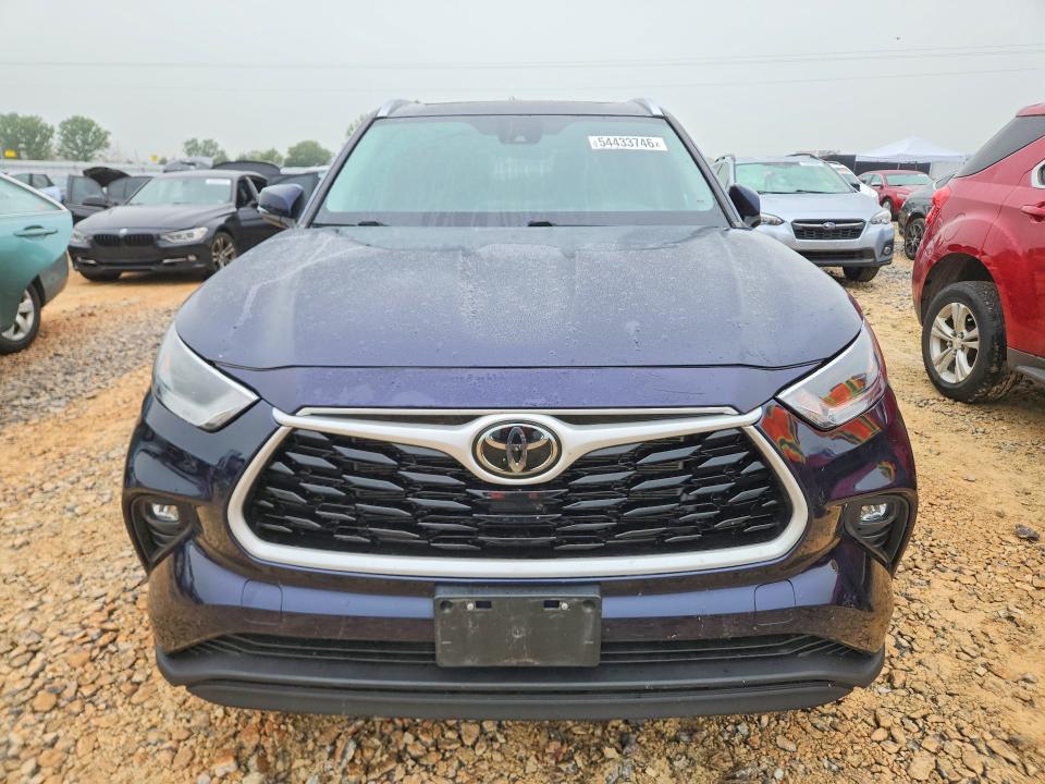 2021 Toyota Highlander მანქანა იყიდება აუქციონზე, vin: 5TDGZRBH2MS557796, აუქციონის ნომერი: 54433746