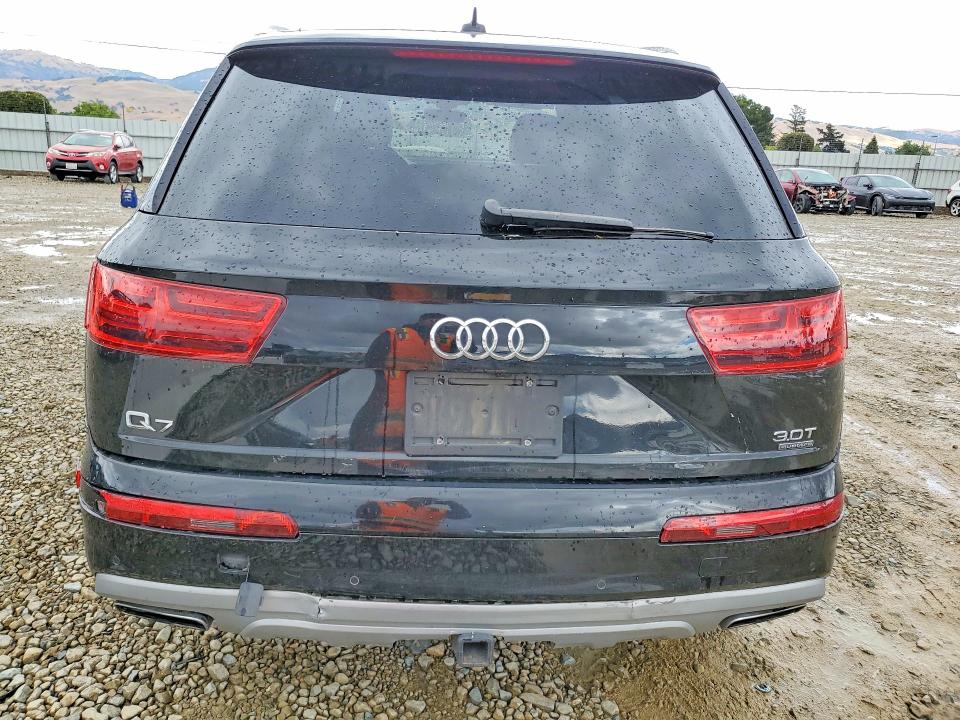 Продажа на аукционе авто 2018 Audi Q7, vin: WA1LAAF7XJD017042, номер лота: 55438926