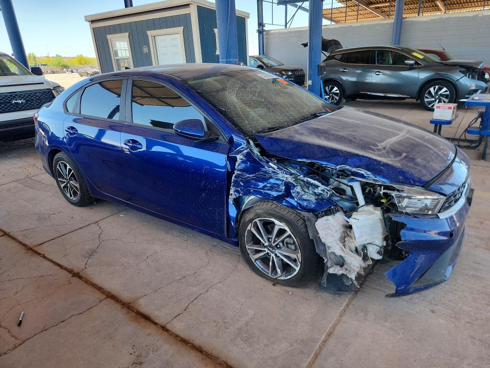 54296036 :رقم المزاد ، 3KPF24AD9PE675568 vin ، 2023 Kia Forte مزاد بيع