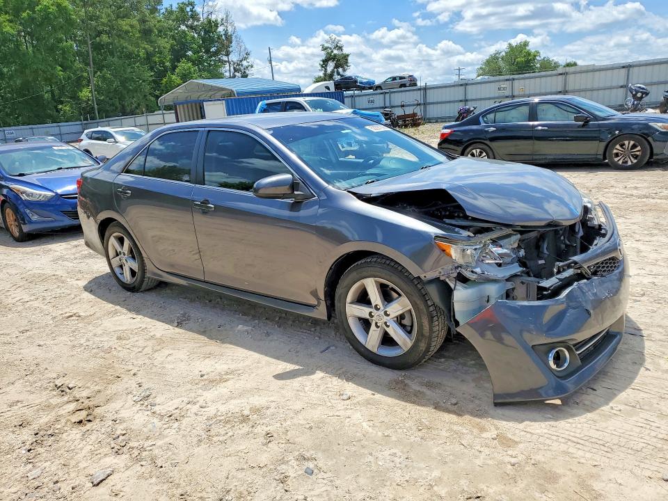 2014 Toyota Camry მანქანა იყიდება აუქციონზე, vin: 4T1BF1FKXEU342024, აუქციონის ნომერი: 52297296