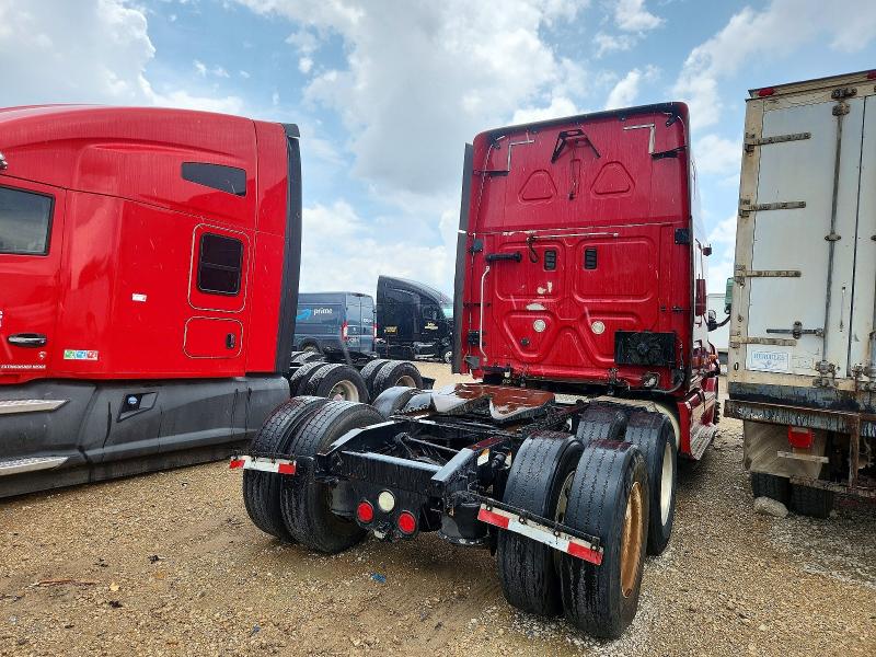 Продажа на аукционе авто 2012 Freightliner Cascadia 125, vin: 1FUJGLDR2CLBD7641, номер лота: 54710096