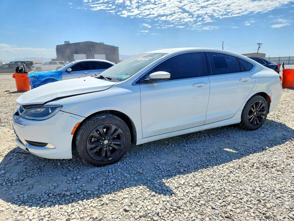 Продаж на аукціоні авто 2015 Chrysler 200, vin: 1C3CCCABXFN740967, номер лоту: 52213866