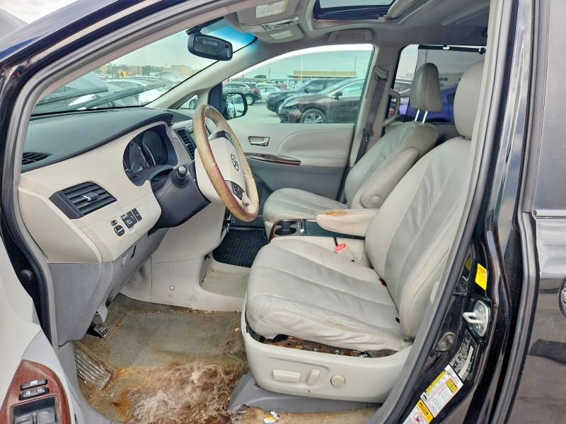 Продажа на аукционе авто 2011 Toyota Sienna, vin: 5TDYK3DC2BS120627, номер лота: 53647956