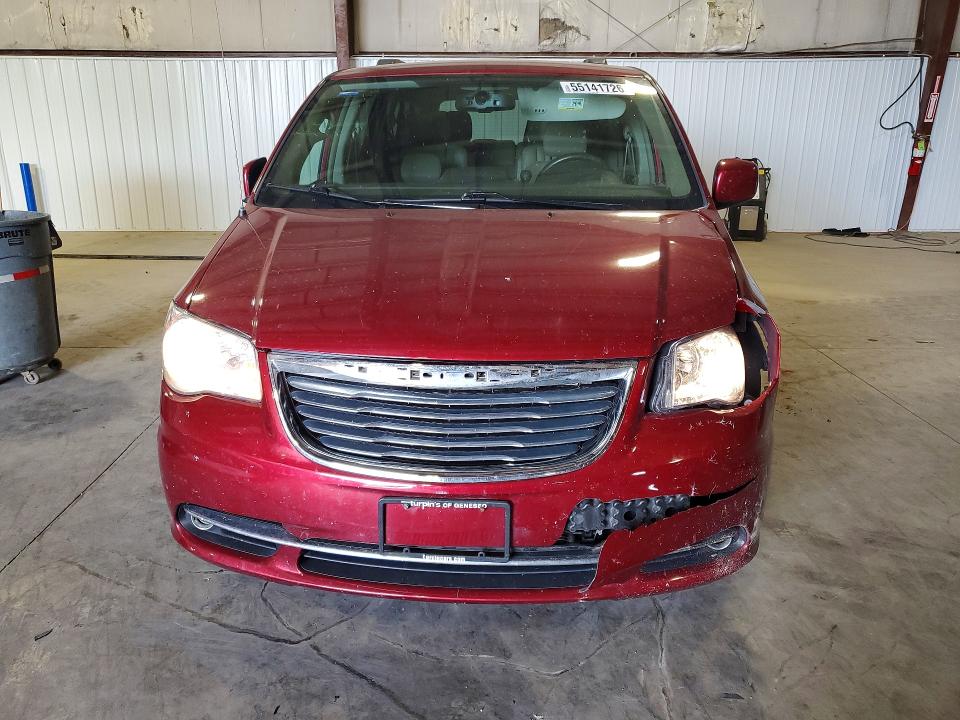 55141726 :رقم المزاد ، 2C4RC1BG7GR245926 vin ، 2016 Chrysler Town & Country مزاد بيع
