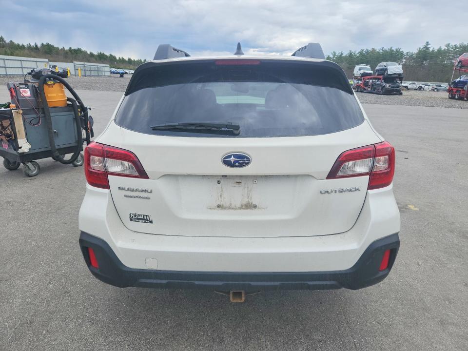 Продаж на аукціоні авто 2018 Subaru Outback, vin: 4S4BSAKC3J3213830, номер лоту: 52139636