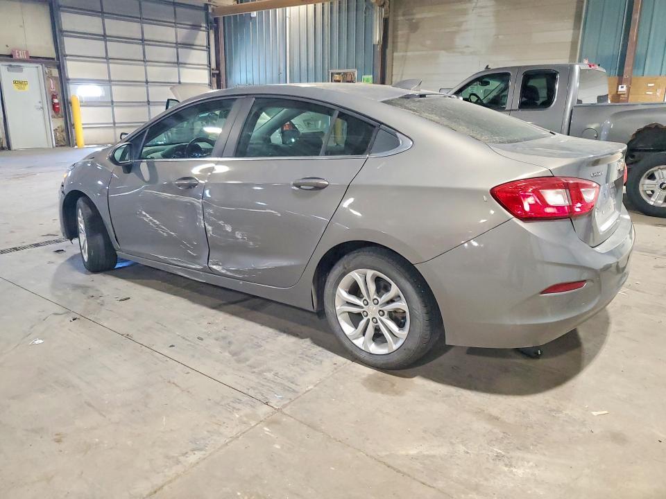 55121236 :رقم المزاد ، 1G1BE5SM3K7103889 vin ، 2019 Chevrolet Cruze مزاد بيع