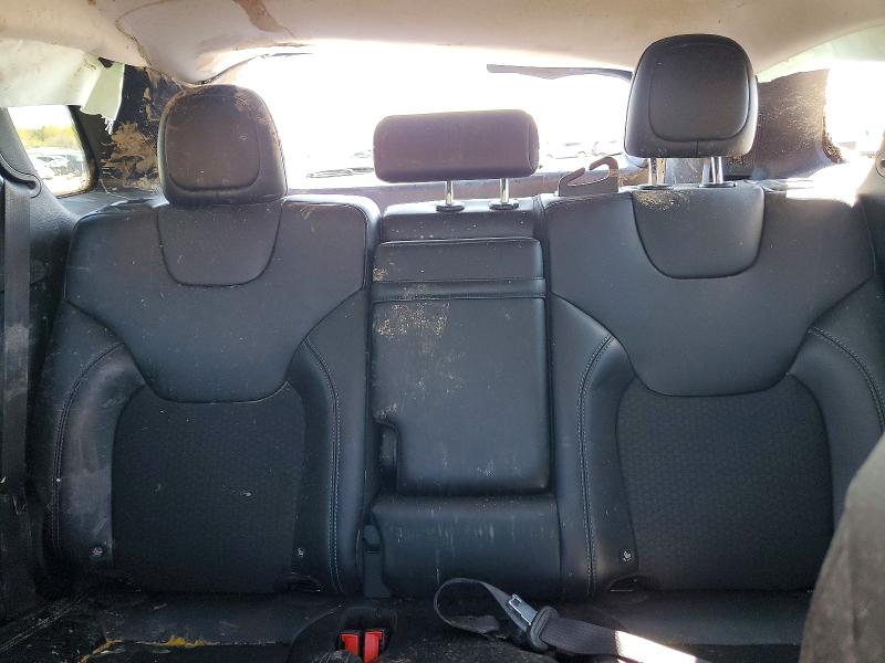 52994186 :رقم المزاد ، 1C4PJMLXXKD137311 vin ، 2019 Jeep Cherokee مزاد بيع