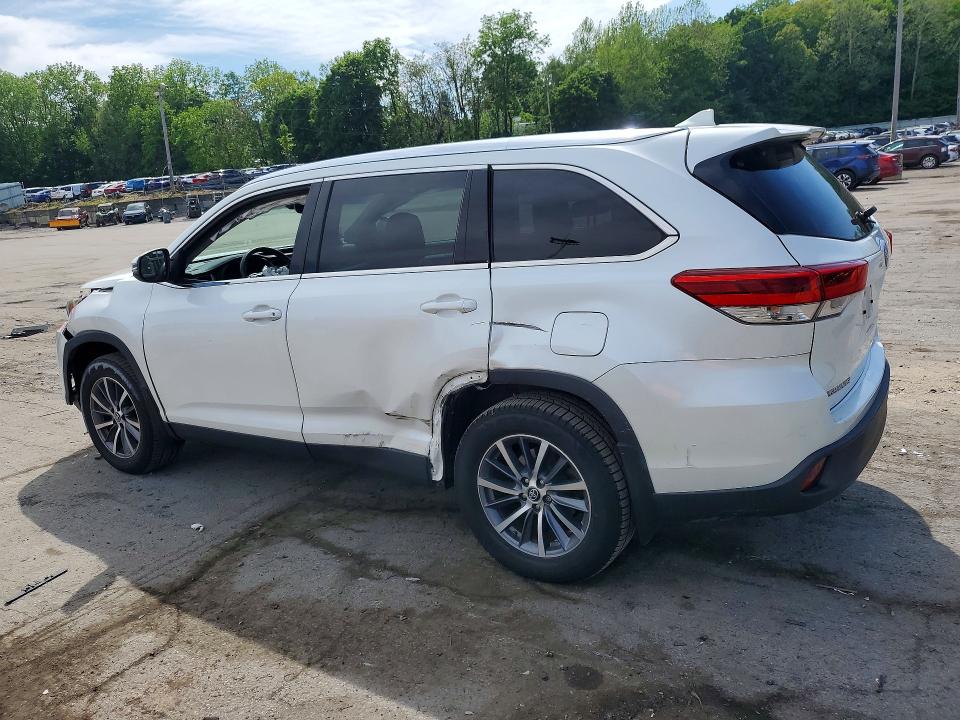 Продажа на аукционе авто 2019 Toyota Highlander, vin: 5TDJZRFH5KS924476, номер лота: 55233516