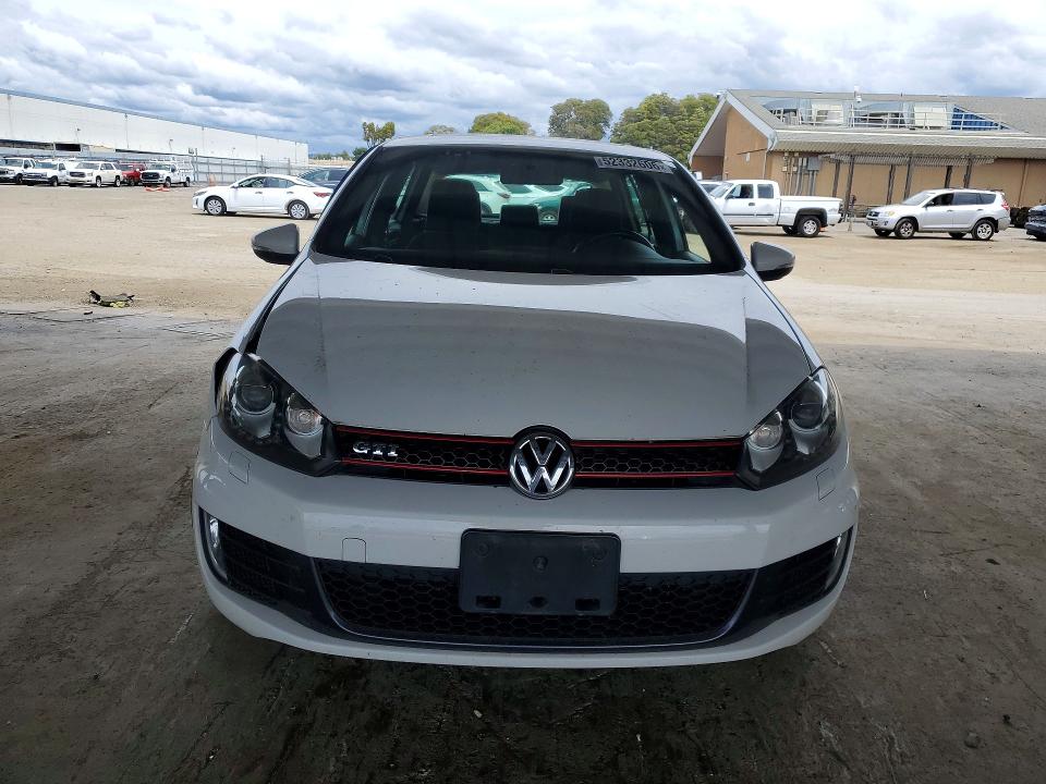 52332606 :رقم المزاد ، WVWGD7AJ4DW133690 vin ، 2013 Volkswagen Gti مزاد بيع