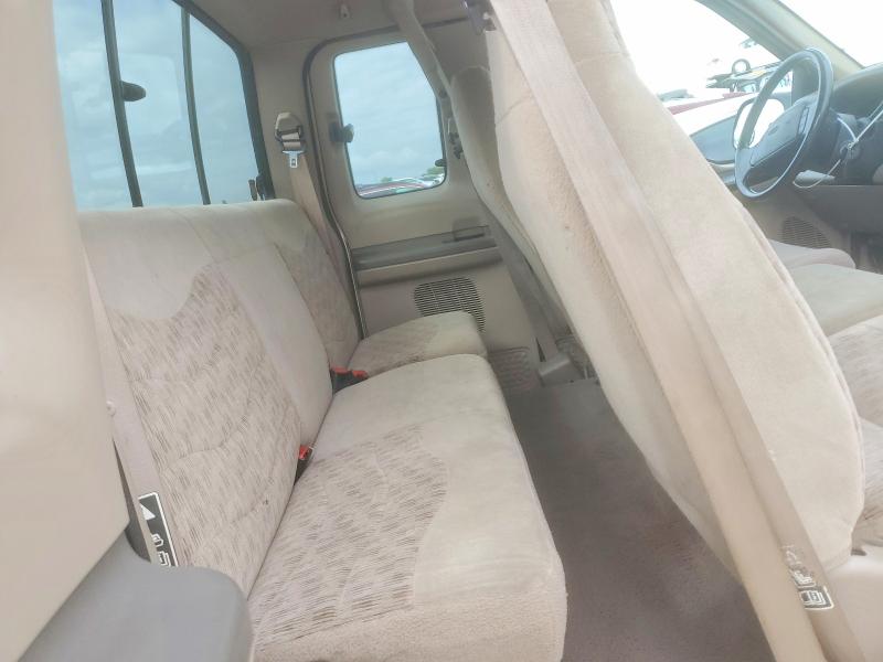 55178486 :رقم المزاد ، 1FTNX21F9YEB03870 vin ، 2000 Ford F250 مزاد بيع