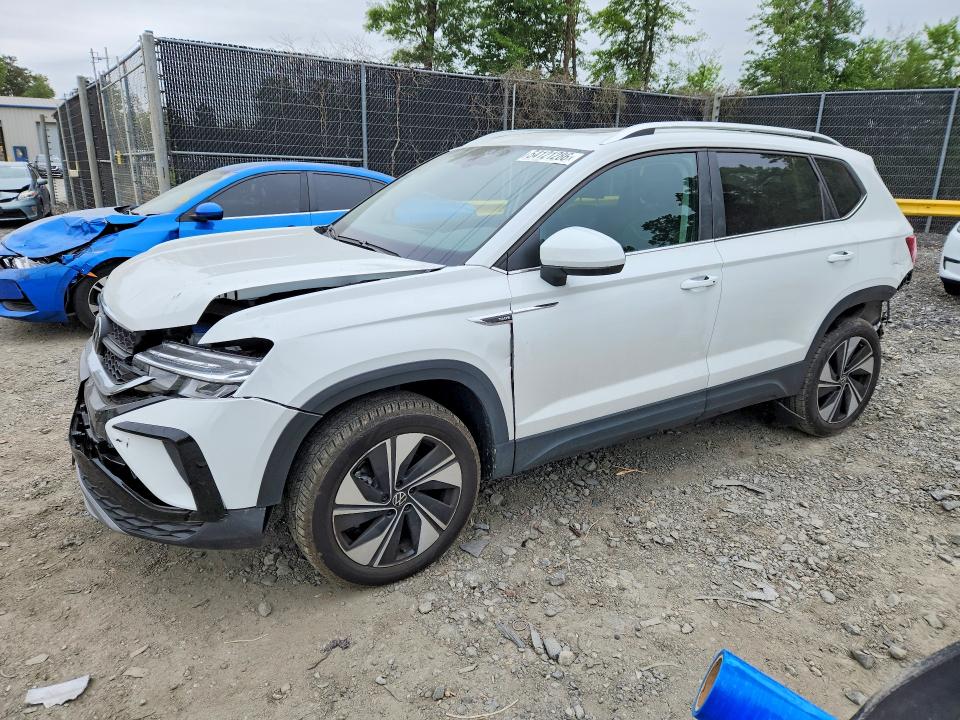 Продажа на аукционе авто 2024 Volkswagen Taos, vin: 3VVVX7B23RM113381, номер лота: 54121286