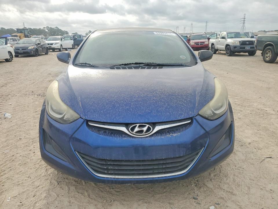 Продажа на аукционе авто 2015 Hyundai Elantra, vin: 5NPDH4AE0FH575867, номер лота: 53903416