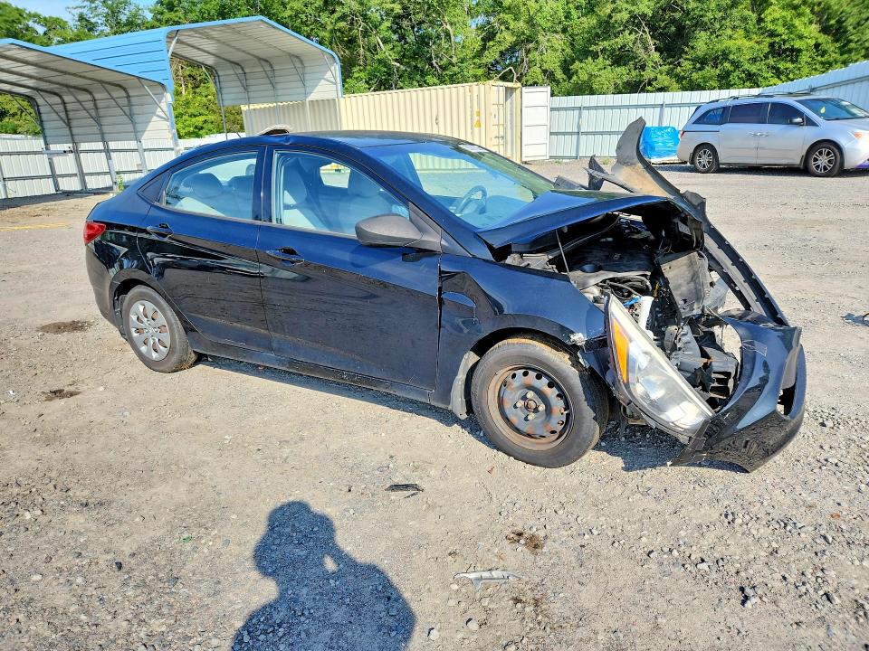 55381006 :رقم المزاد ، KMHCT4AE6HU263213 vin ، 2017 Hyundai Accent مزاد بيع