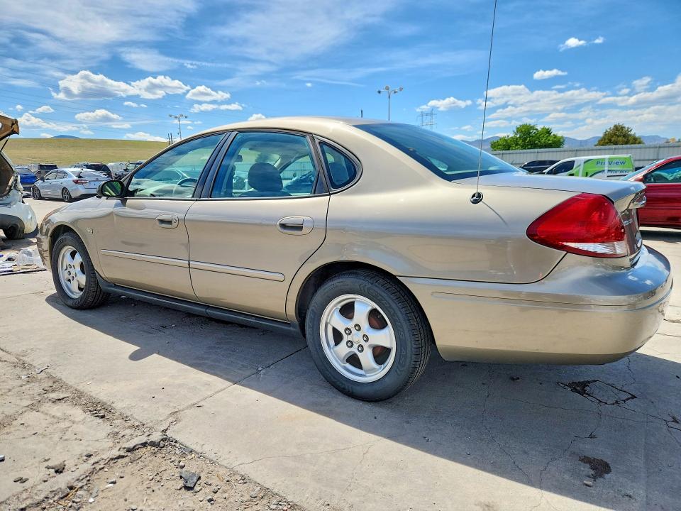 Продажа на аукционе авто 2004 Ford Taurus, vin: 1FAFP55S14G159156, номер лота: 53377306