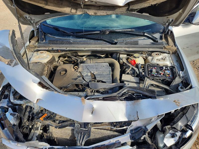 Auction sale of the 2019 Chevrolet Malibu, vin: 1G1ZD5STXKF205737, lot number: 54812526