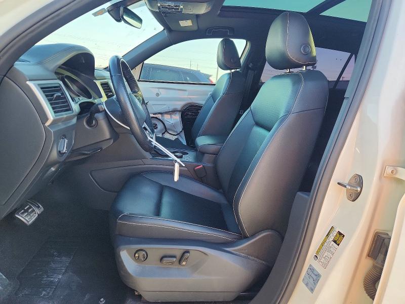 Продажа на аукционе авто 2020 Volkswagen Atlas Cross Sport, vin: 1V26E2CA2LC217210, номер лота: 53188616