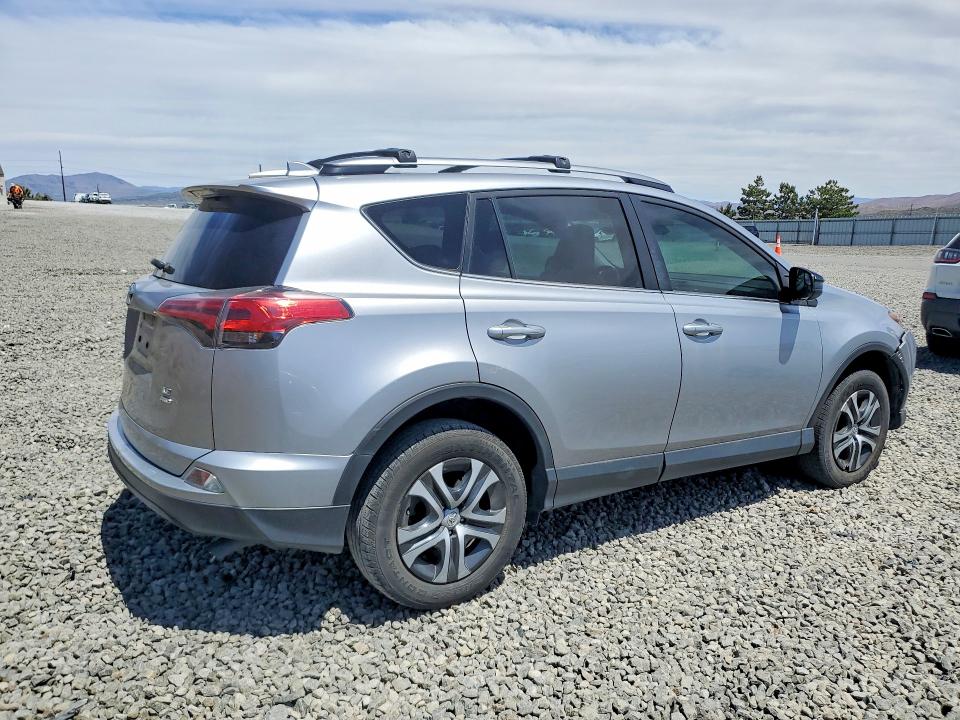 2017 Toyota Rav4 მანქანა იყიდება აუქციონზე, vin: 2T3BFREV0HW643018, აუქციონის ნომერი: 53950356