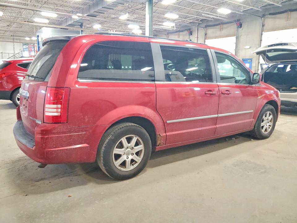 2010 Chrysler Town & Country მანქანა იყიდება აუქციონზე, vin: 2A4RR5D18AR150999, აუქციონის ნომერი: 52944026
