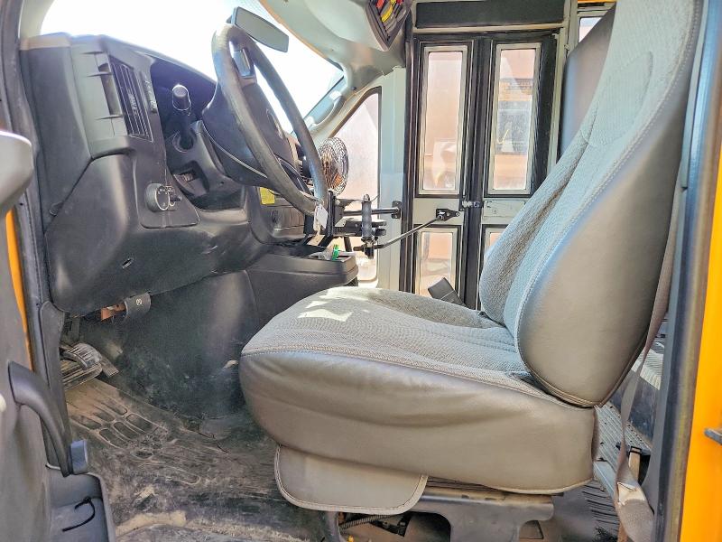 2010 Chevrolet Express Cutaway მანქანა იყიდება აუქციონზე, vin: 1GB9G5AG9A1165394, აუქციონის ნომერი: 55312456