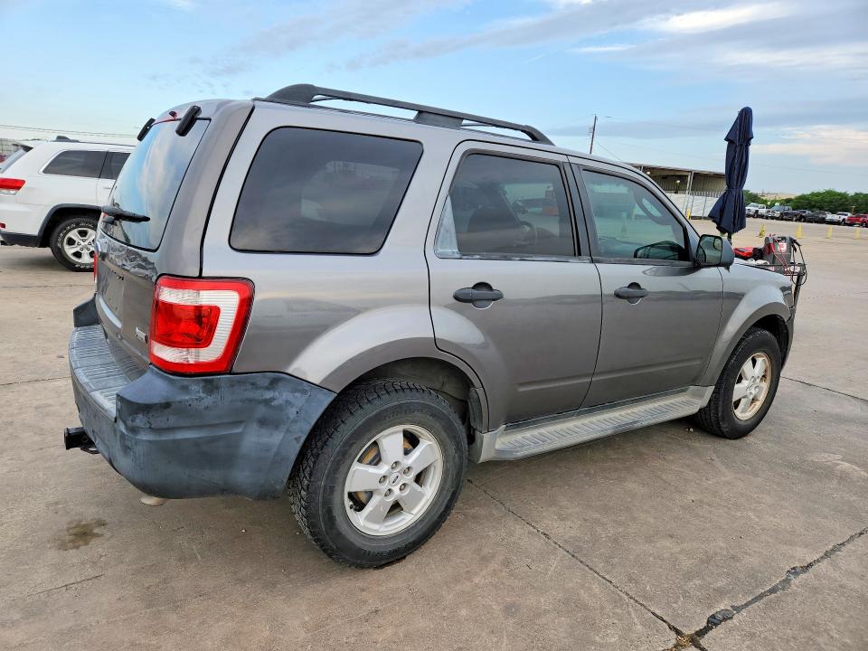 53021206 :رقم المزاد ، 1FMCU0DG5CKB91007 vin ، 2012 Ford Escape مزاد بيع