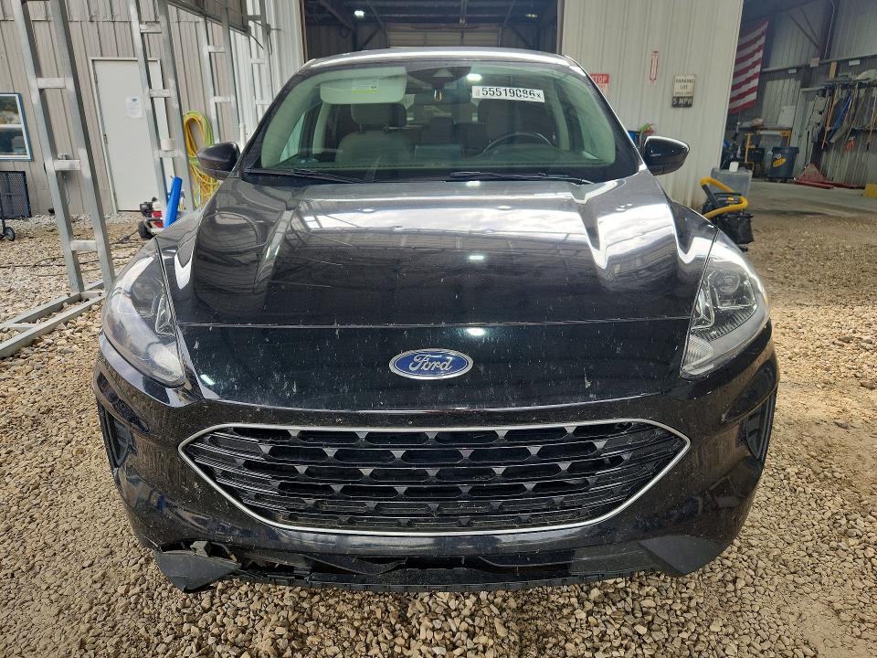 2022 Ford Escape მანქანა იყიდება აუქციონზე, vin: 1FMCU0G61NUB56507, აუქციონის ნომერი: 55519086