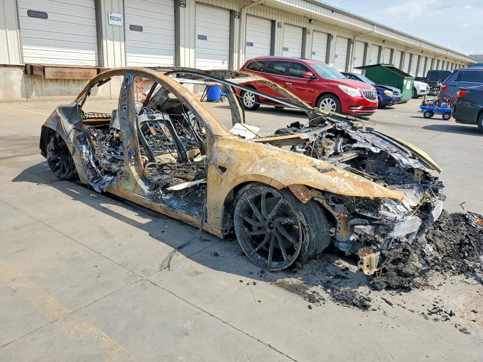 Aukcja sprzedaży 2025 Tesla Model 3, vin: 5YJ3E1ET0SF015318, numer aukcji: 53410746