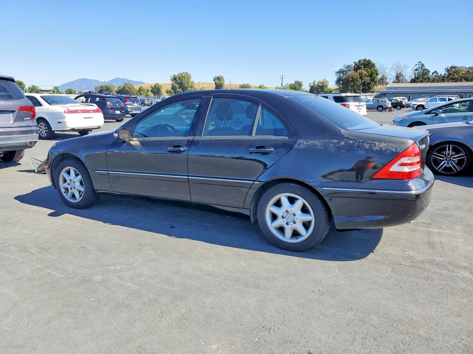 54148296 :رقم المزاد ، WDBRF64JX1F030602 vin ، 2001 Mercedes-benz C مزاد بيع