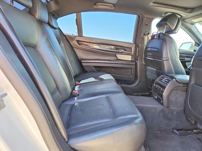 52220806 :رقم المزاد ، WBAYF8C57DD140596 vin ، 2013 Bmw 750 مزاد بيع