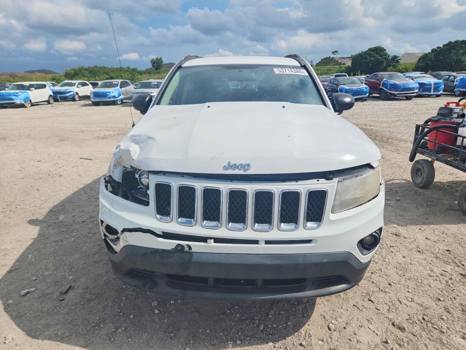53714386 :رقم المزاد ، 1C4NJCBA5GD677543 vin ، 2016 Jeep Compass مزاد بيع